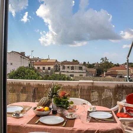 Modern Flat With Beautiful Views In South Of Corfu Leilighet Lefkímmi Eksteriør bilde
